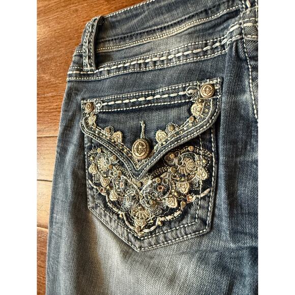 Grace in LA Embellished Straight Leg Jeans  Denim Bejeweled Pockets Size 29 - Picture 2 of 12
